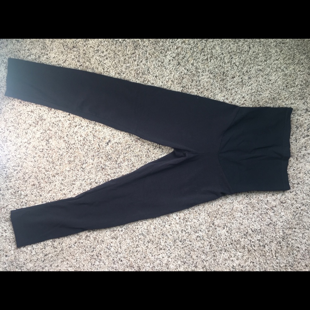 Motherhood Xs maternity cropped leggings